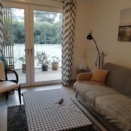 Domaine De La Lumiere *