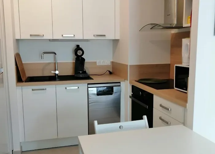 Domaine De La Lumiere 아파트