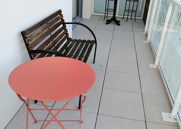 아파트 Domaine De La Lumiere 생장드몽